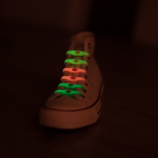 SHOEPS GLOW IN THE DARK 8 STUKS